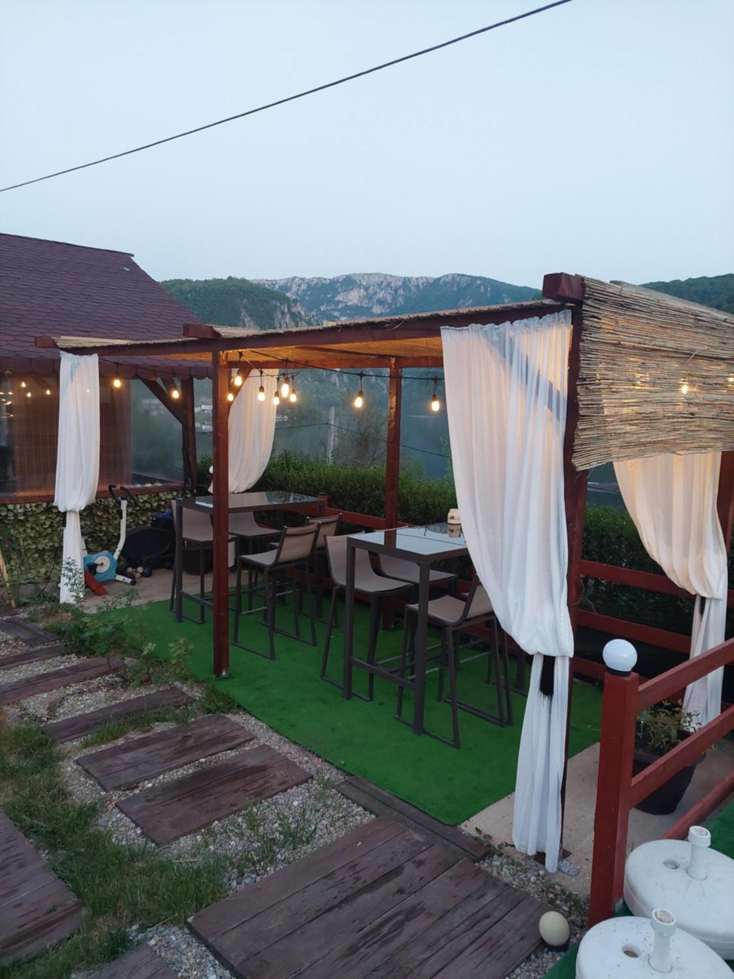 Lodge Clisura Dunarii Casutele Danca Ieşelniţa