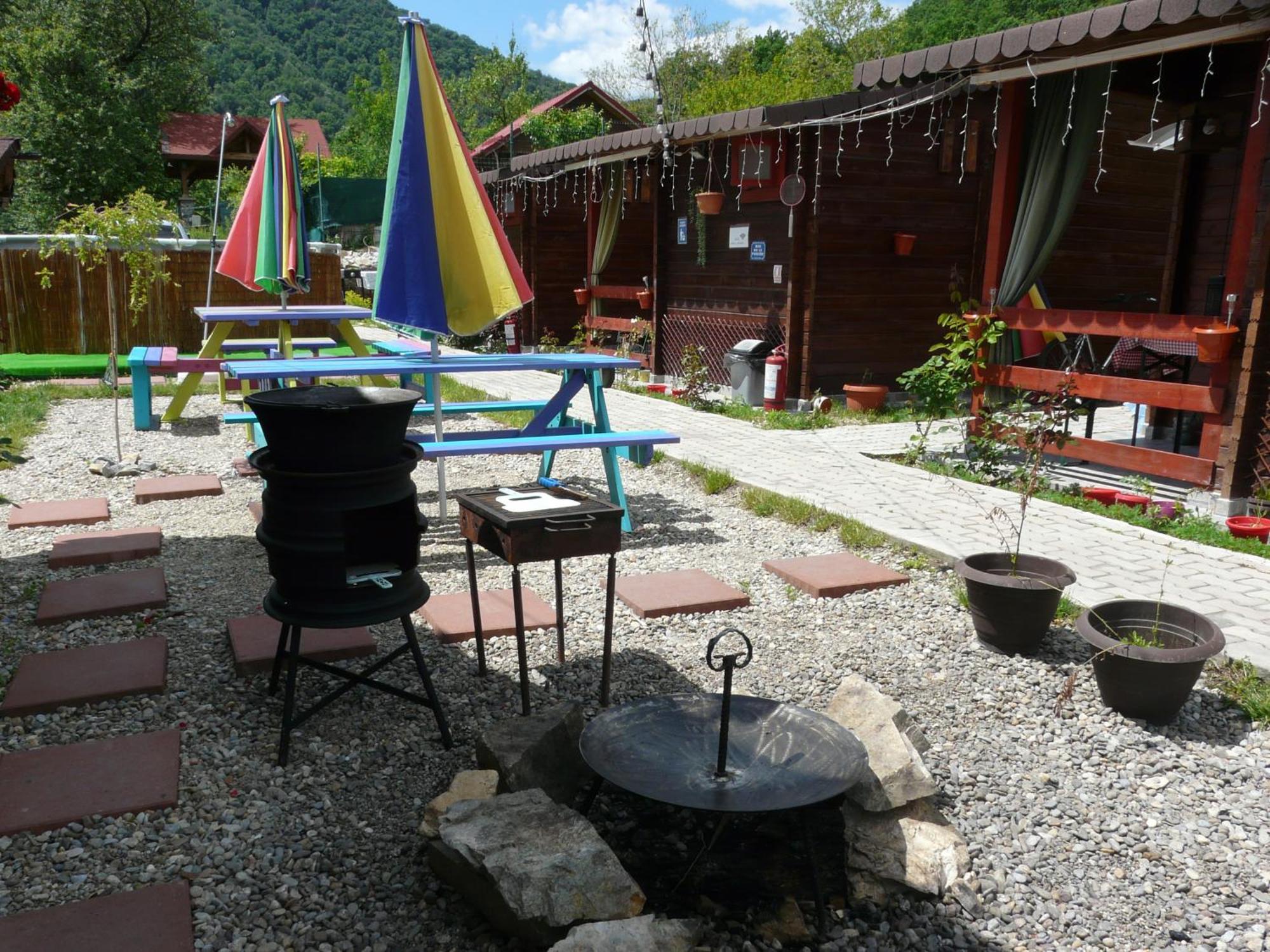 Clisura Dunarii Casutele Danca Lodge *